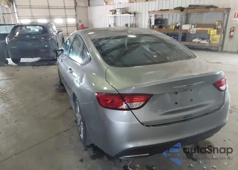 2015 Chrysler 200 S z USA, uszkodzony, nr VIN 1C3CCCBG2FN713465